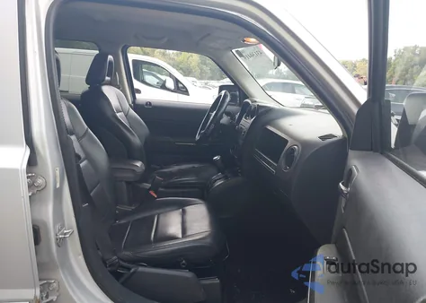 2009 Jeep Patriot Limited z USA, uszkodzony, nr VIN 1J4FT48B89D206407